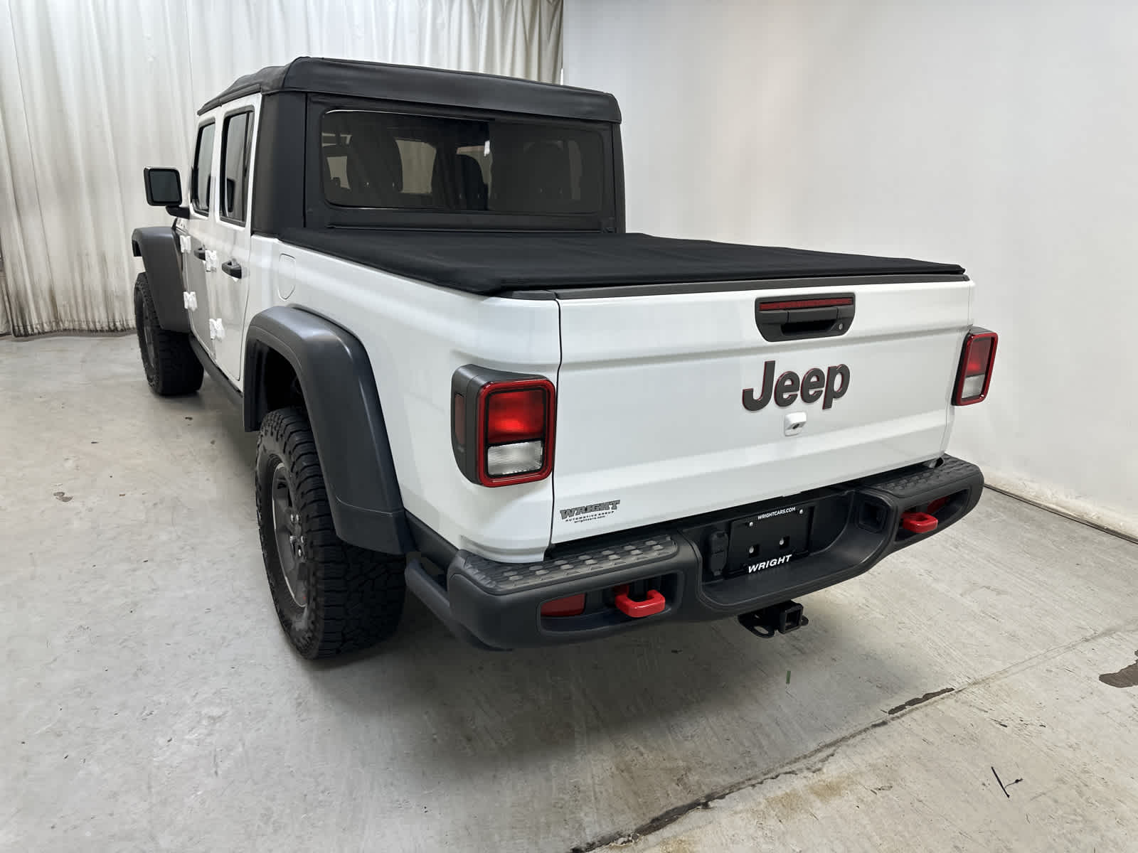 Used 2020 Jeep Gladiator Rubicon with VIN 1C6JJTBGXLL187884 for sale in Wexford, PA