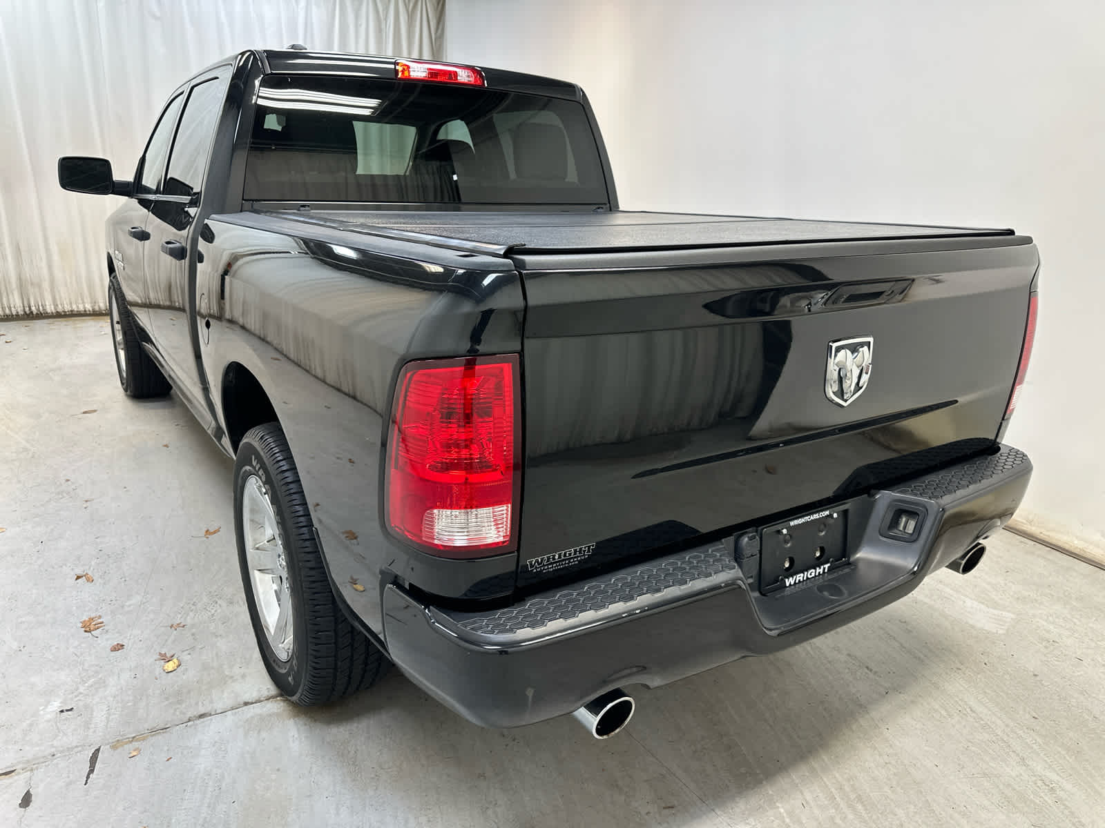 Used 2018 RAM Ram 1500 Pickup Express with VIN 1C6RR7KT8JS155437 for sale in Wexford, PA