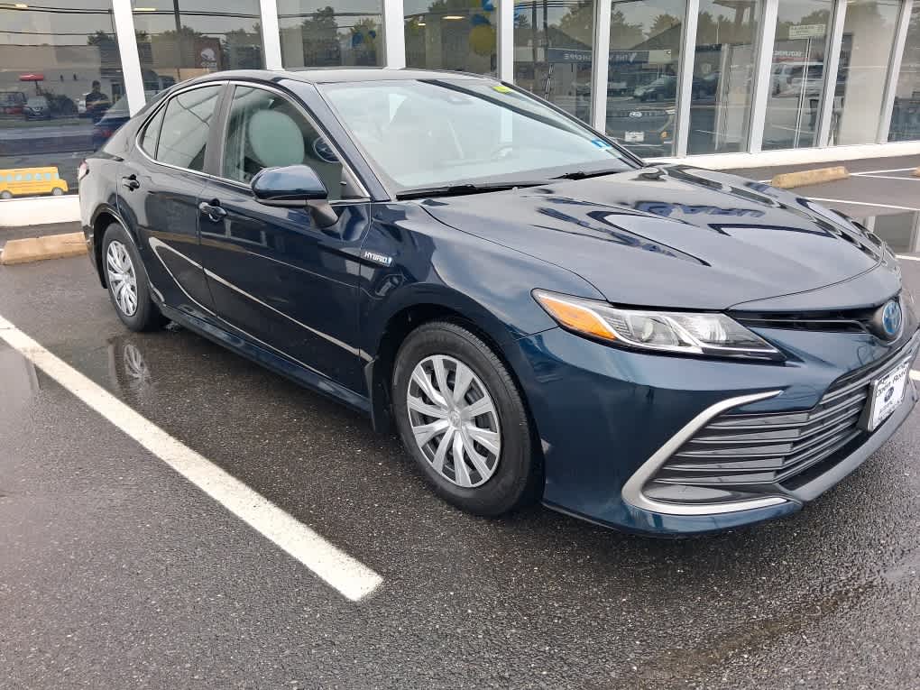 2021 Toyota Camry Hybrid LE