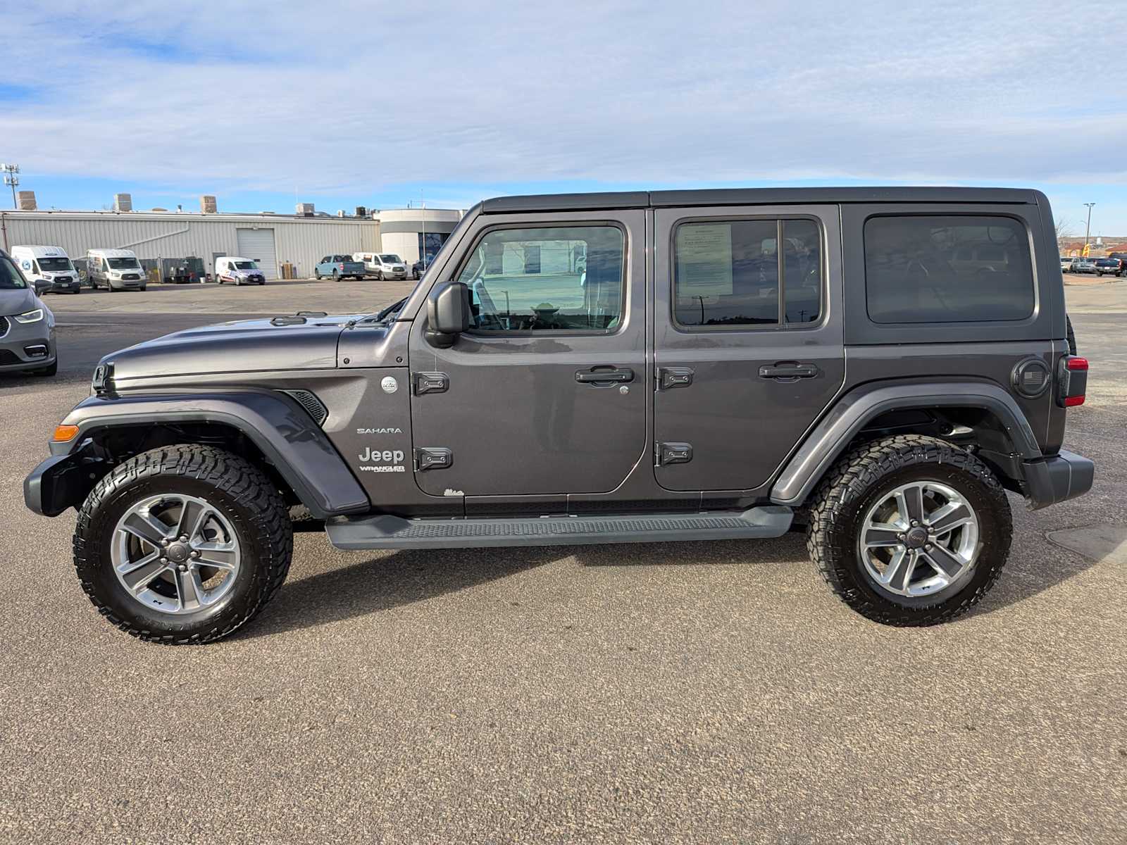 2019 Jeep Wrangler Unlimited Sahara 3