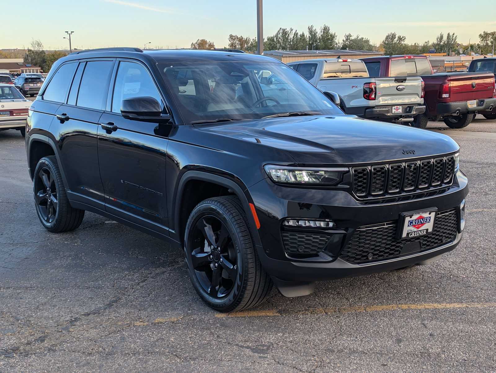 2023 Jeep Grand Cherokee Limited 8