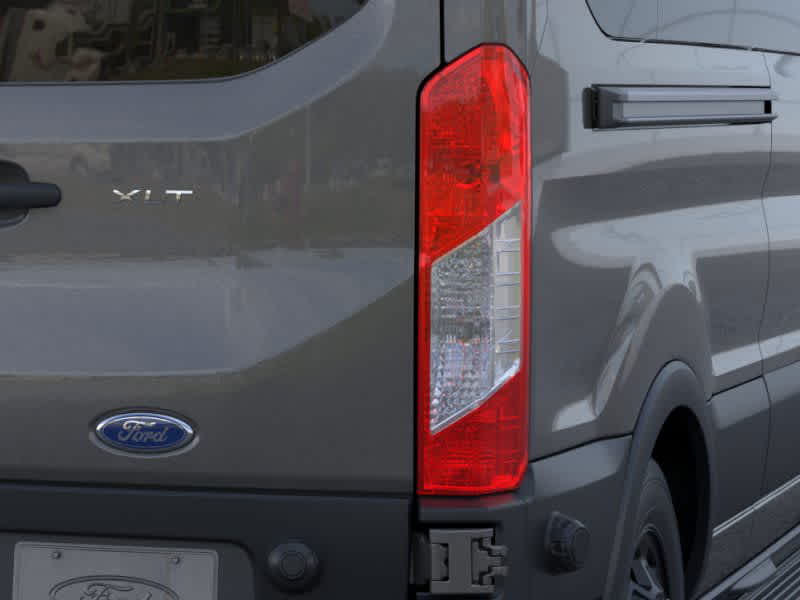 2024 Ford Transit Passenger XLT 21