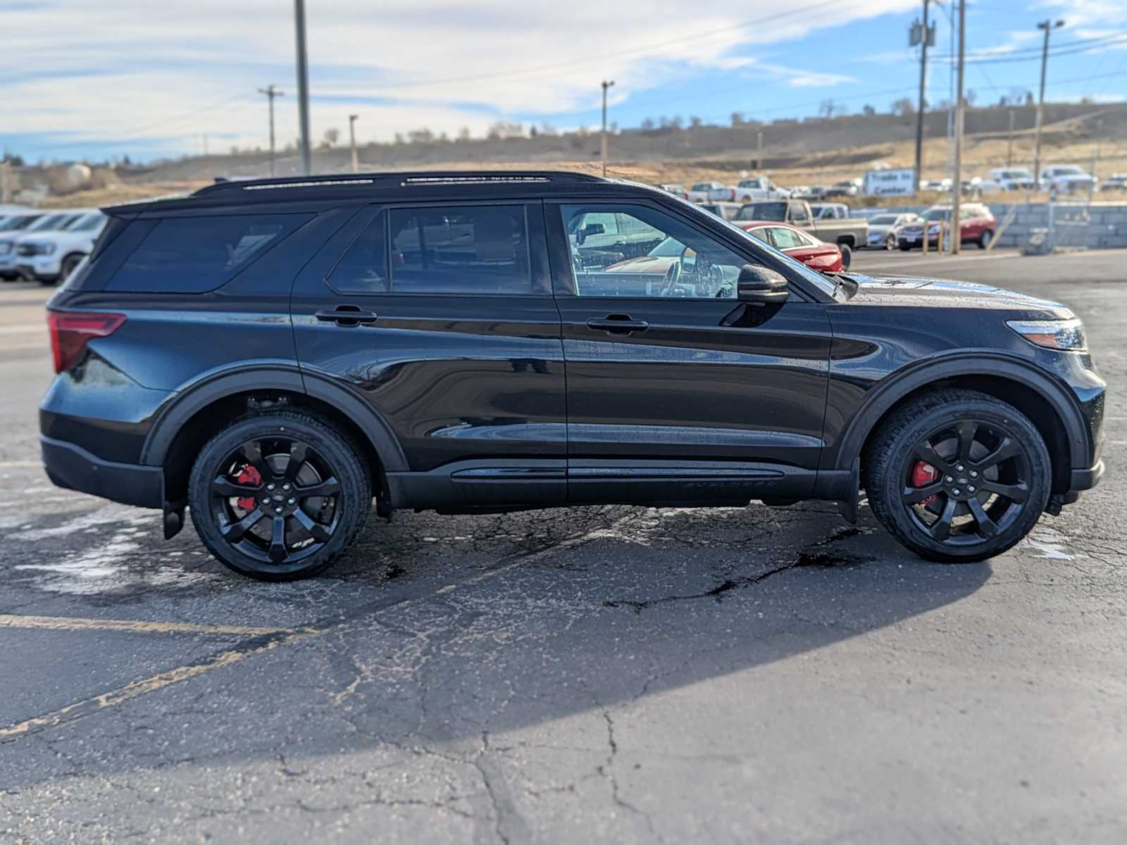 2021 Ford Explorer ST 6