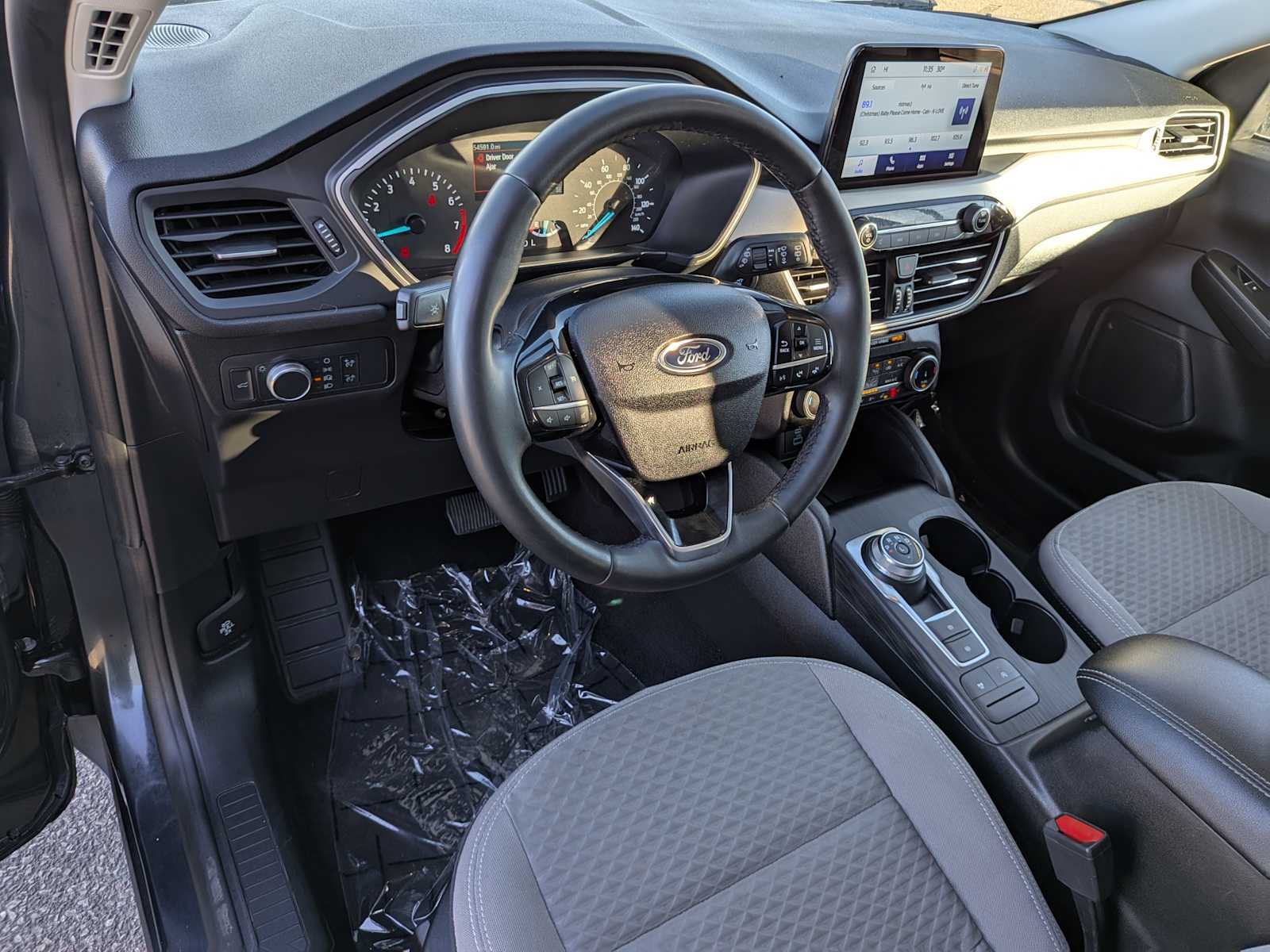 2022 Ford Escape SE 2