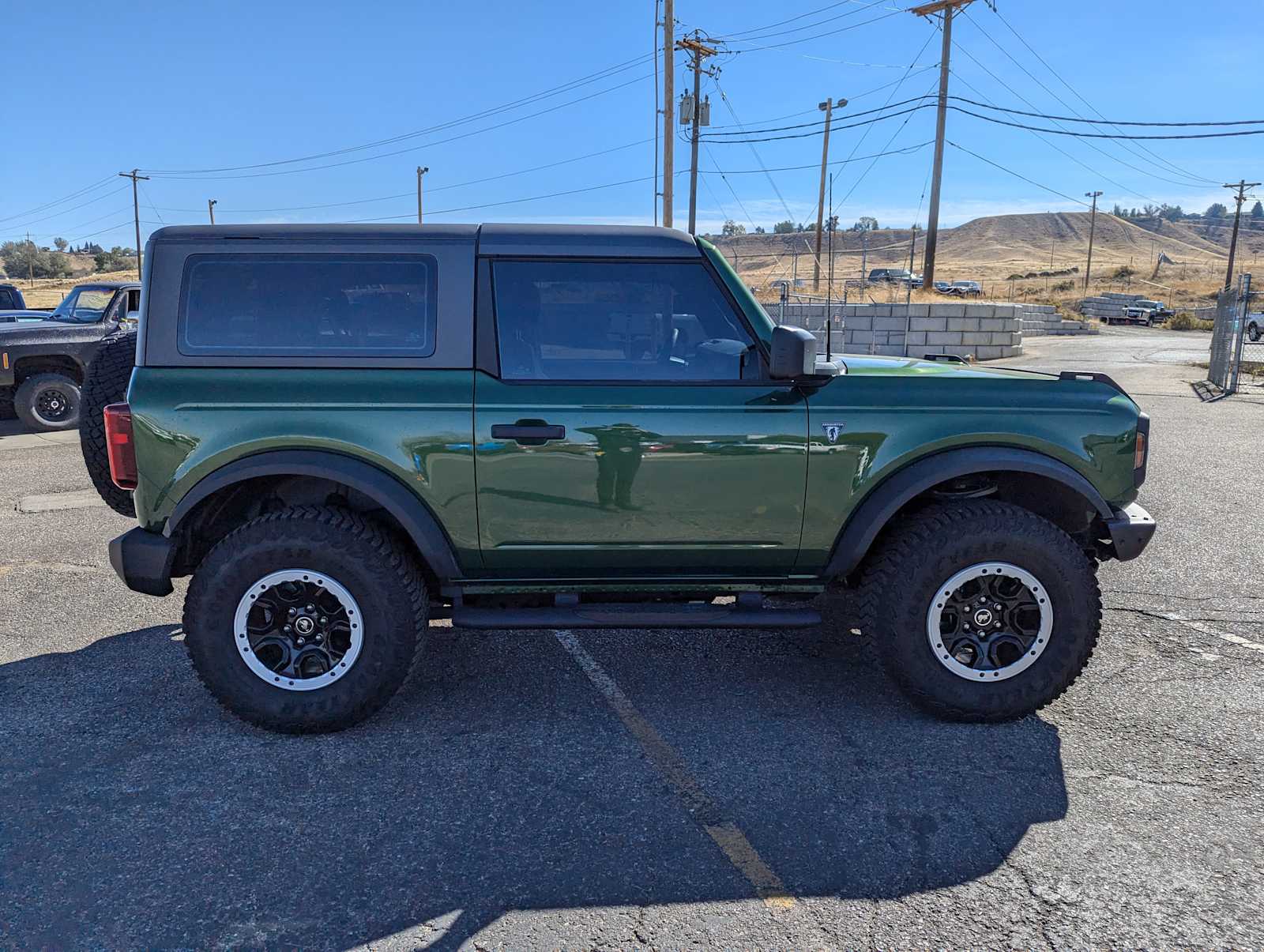 2022 Ford Bronco Base 6