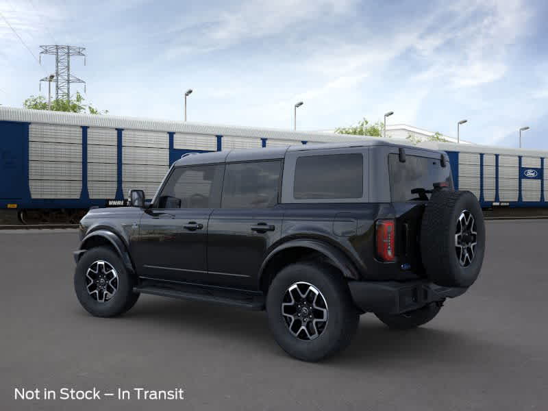 2024 Ford Bronco Outer Banks 4