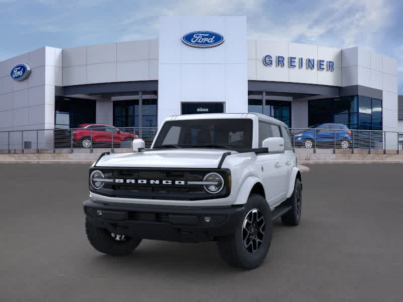 2024 Ford Bronco Outer Banks 2