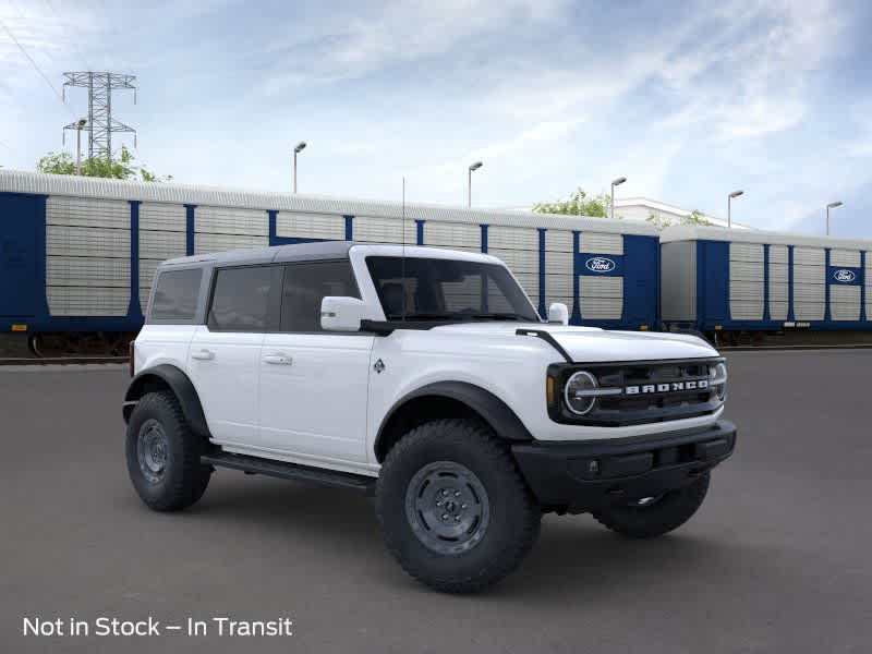 2024 Ford Bronco Outer Banks 7