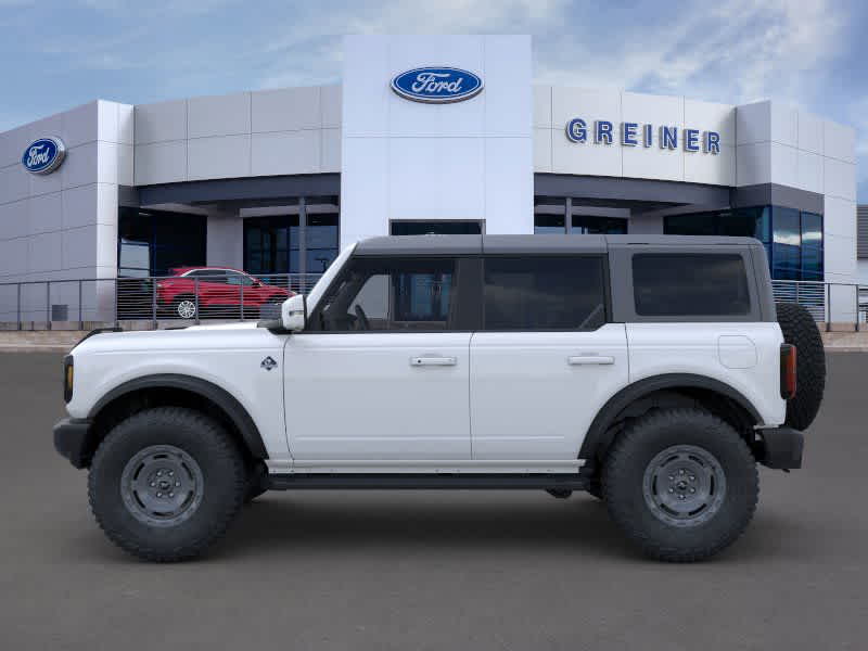 2024 Ford Bronco Outer Banks 3