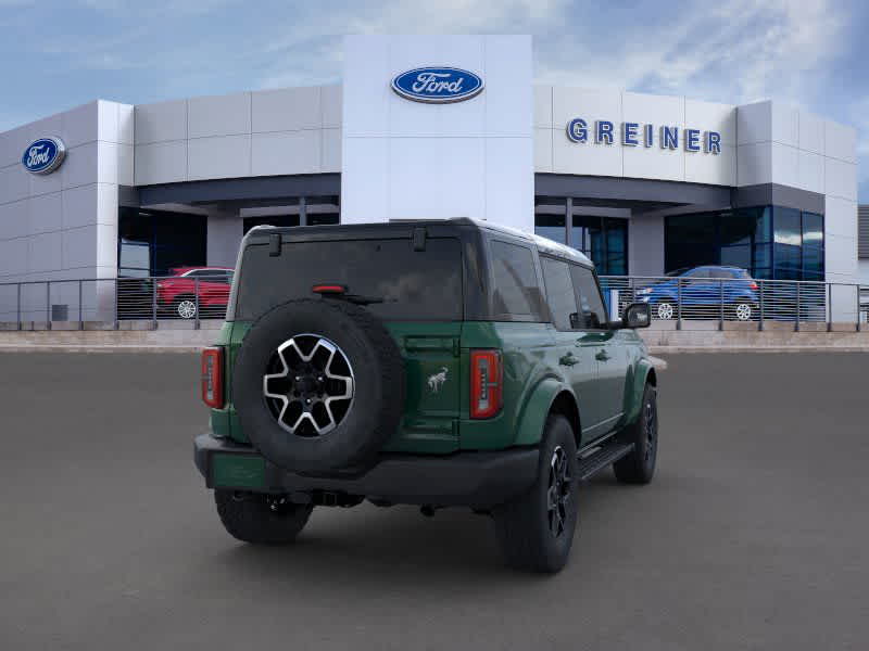 2024 Ford Bronco Outer Banks 8