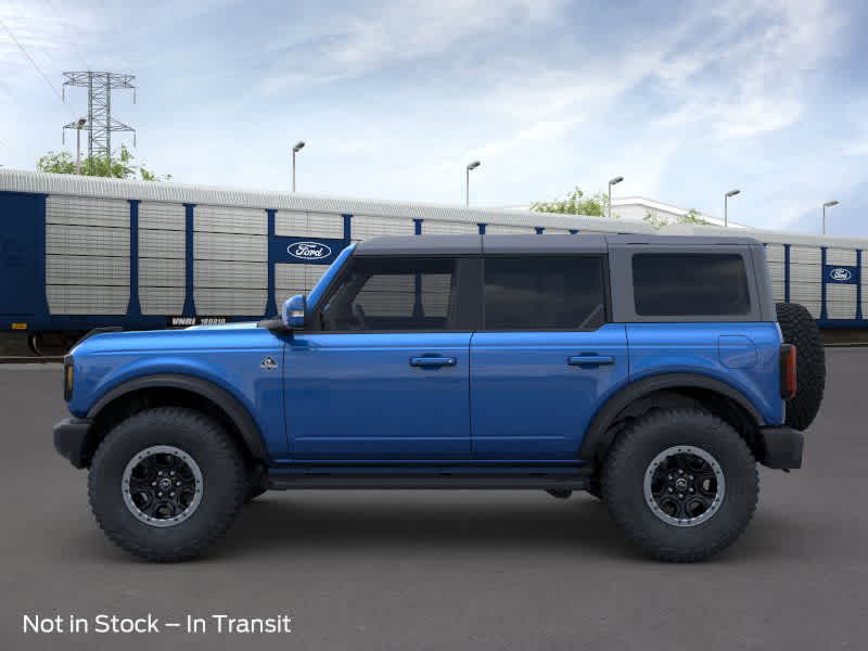 2024 Ford Bronco Outer Banks 3