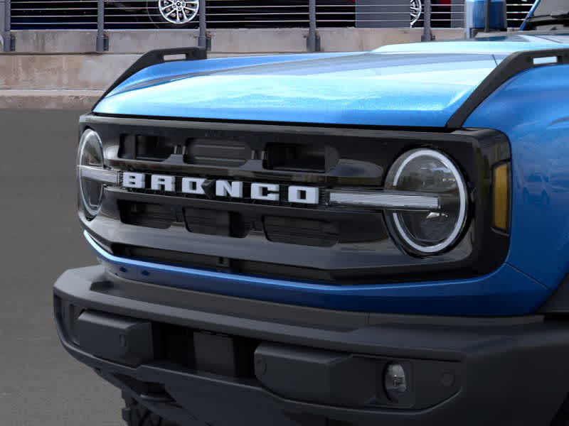 2024 Ford Bronco Outer Banks 19