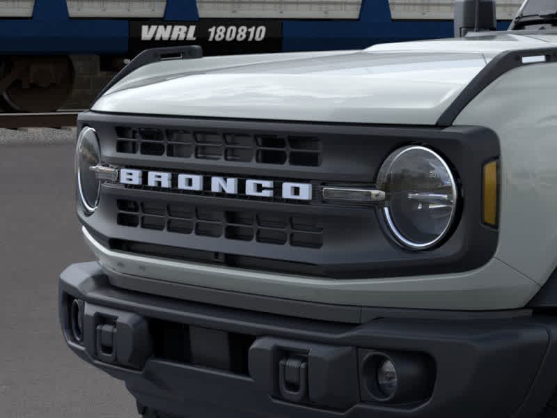 2024 Ford Bronco Black Diamond 19