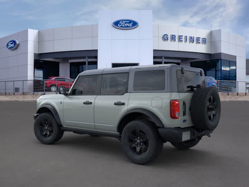 2024 Ford Bronco Black Diamond 4