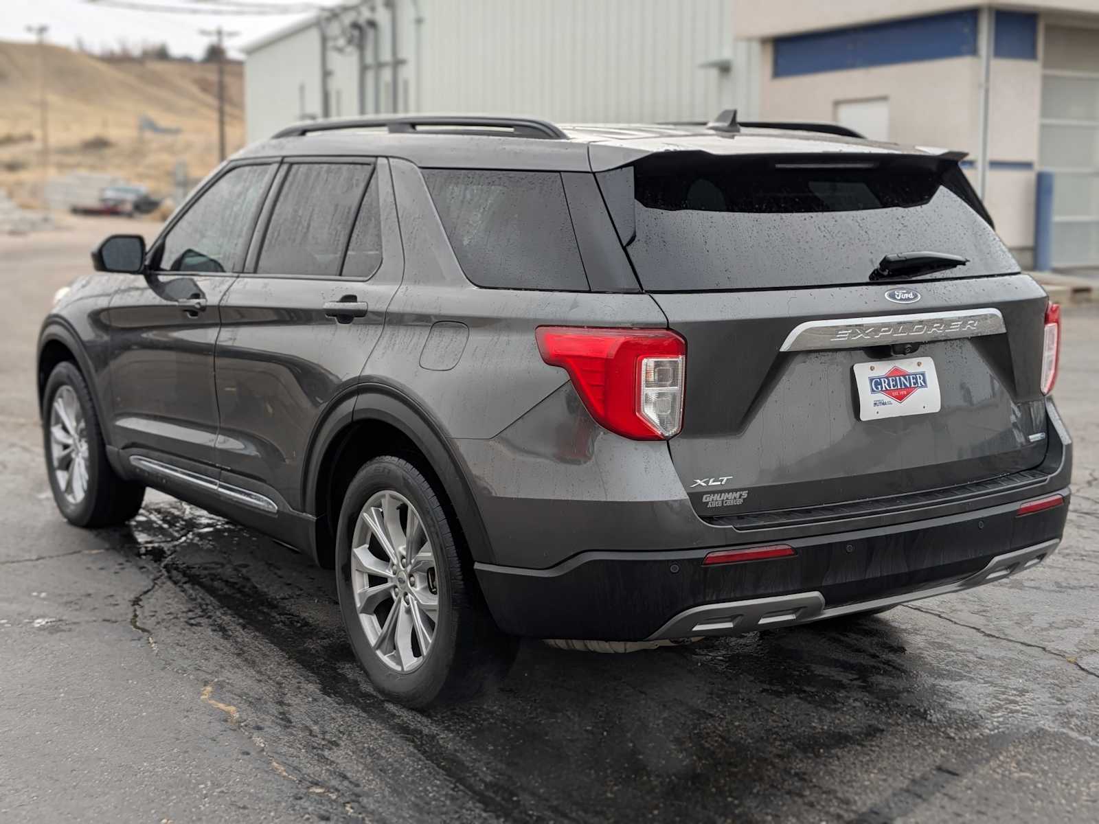 2020 Ford Explorer XLT 4