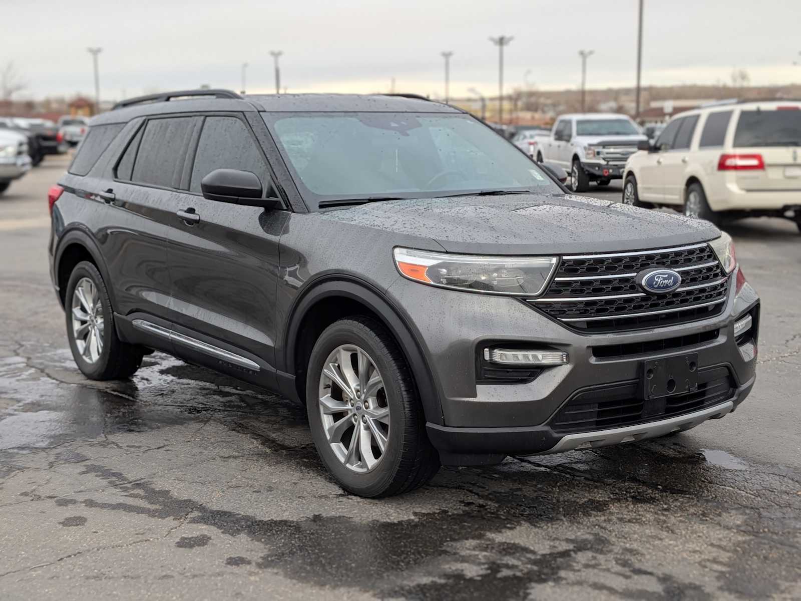 2020 Ford Explorer XLT 8