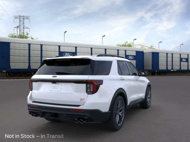 2025 Ford Explorer ST 8