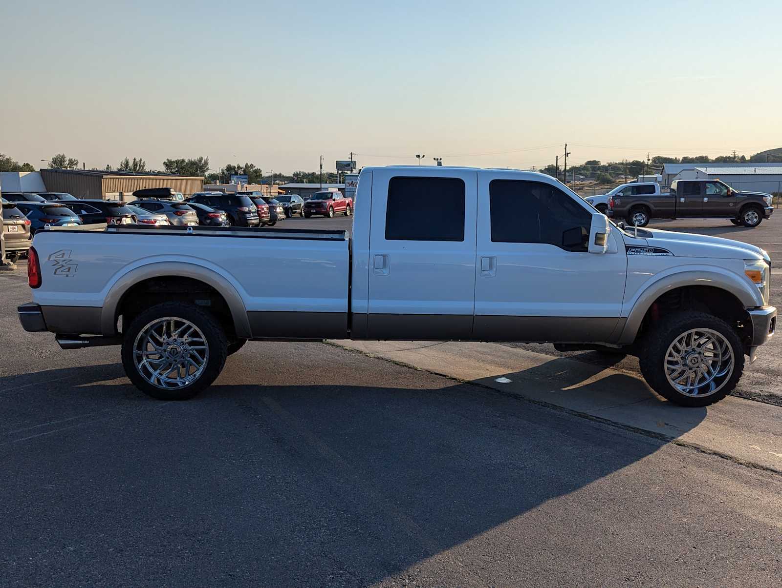 2011 Ford Super Duty F-250 SRW Lariat 4WD Crew Cab 172 7