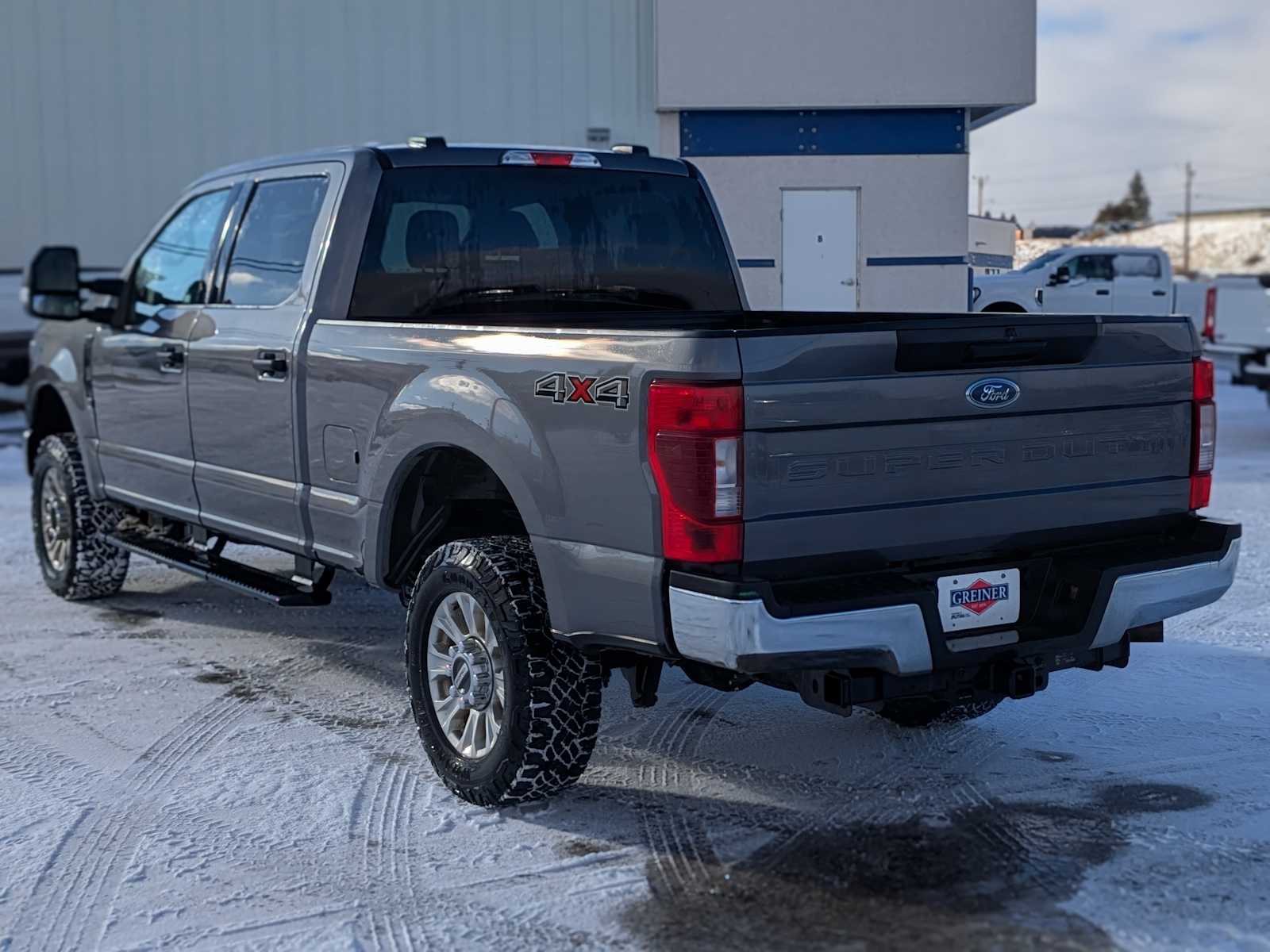 2022 Ford Super Duty F-250 SRW XLT 4