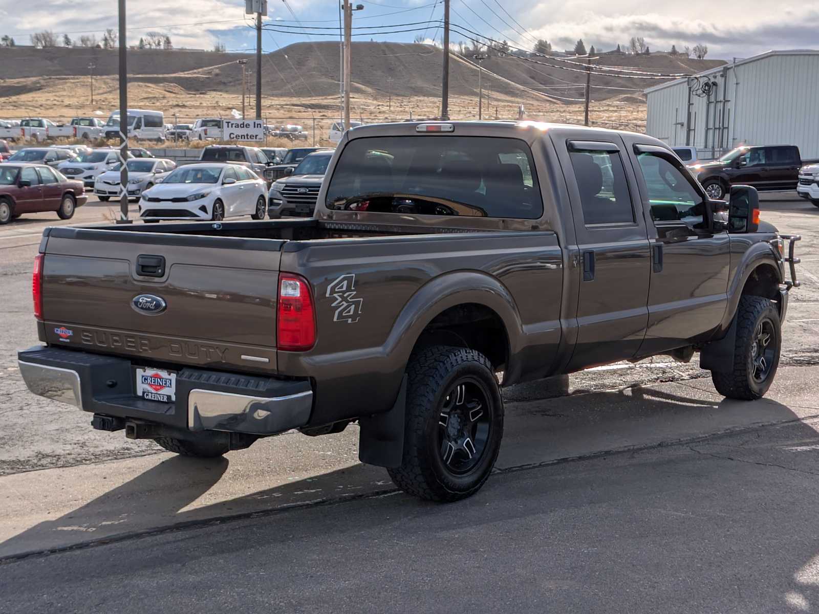 2015 Ford Super Duty F-250 SRW XLT 4WD Crew Cab 156 6