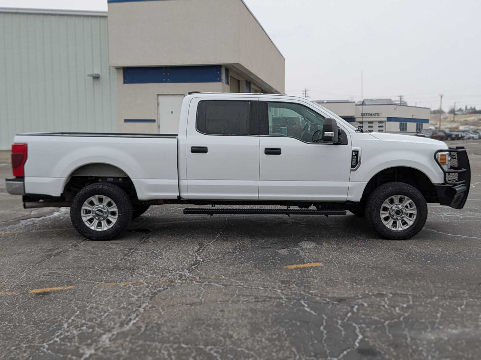 2020 Ford Super Duty F-350 SRW XLT 6