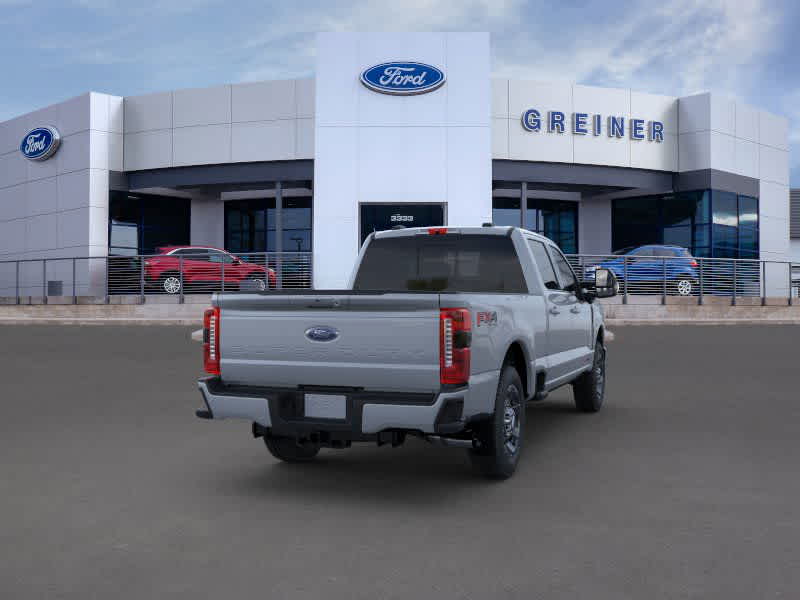 2024 Ford Super Duty F-350 SRW LARIAT 4WD Crew Cab 6.75 Box 8