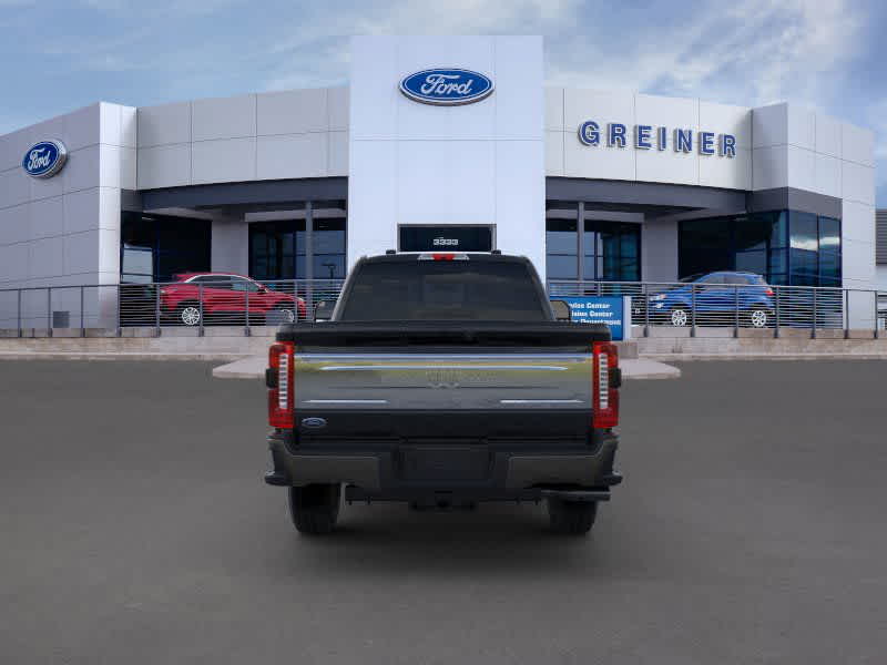 2024 Ford Super Duty F-350 SRW King Ranch 4WD Crew Cab 8 Box 4