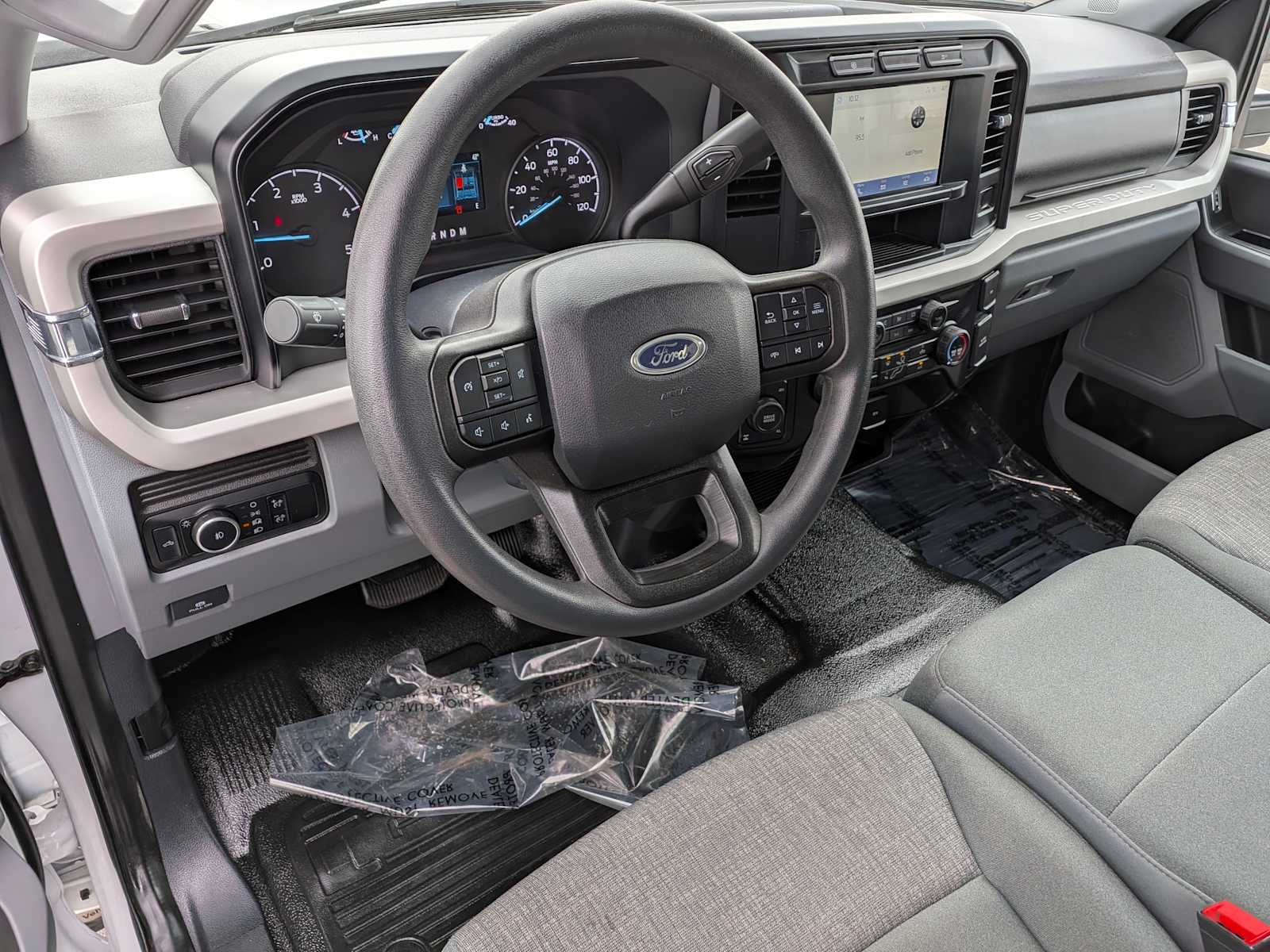 View vehicle photo 2