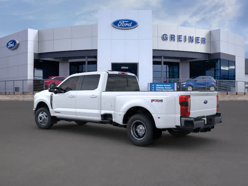 2024 Ford Super Duty F-350 DRW LARIAT 4WD Crew Cab 8 Box 4