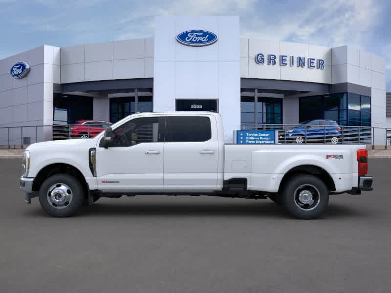 2024 Ford Super Duty F-350 DRW LARIAT 4WD Crew Cab 8 Box 3