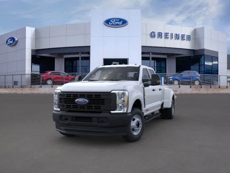 2024 Ford Super Duty F-350 DRW XL 4WD Crew Cab 8 Box 2