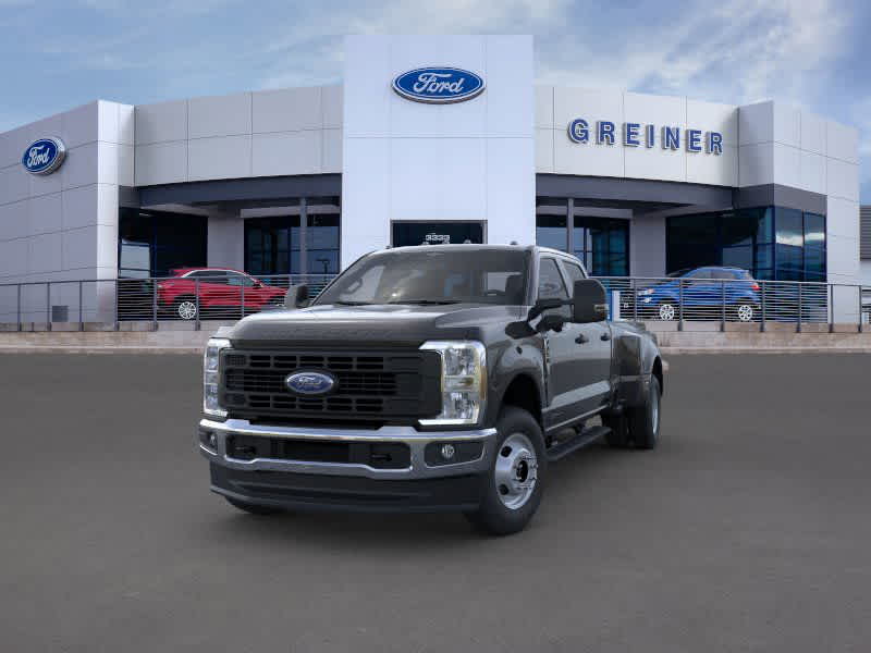 2024 Ford Super Duty F-350 DRW XL 4WD Crew Cab 8 Box 2