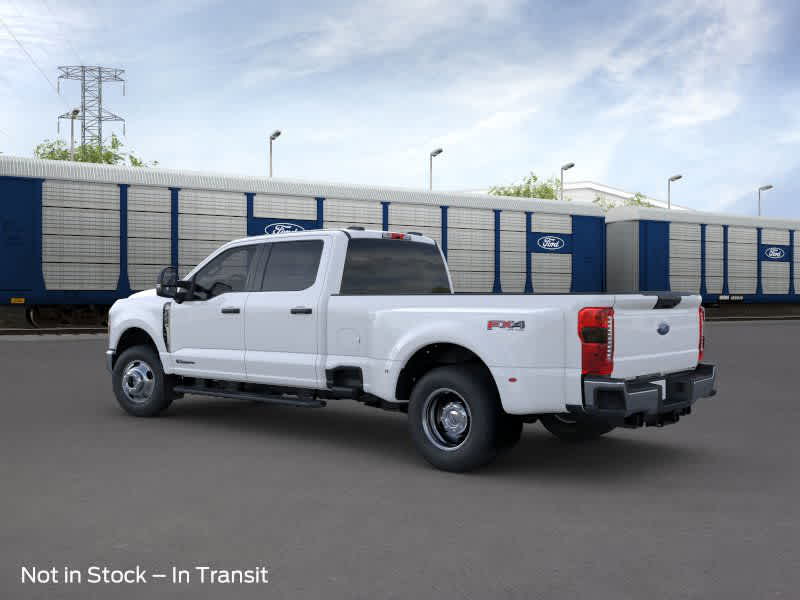 2024 Ford Super Duty F-350 DRW XLT 4WD Crew Cab 8 Box 4