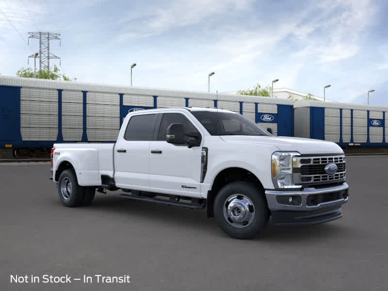 2024 Ford Super Duty F-350 DRW XLT 4WD Crew Cab 8 Box 7