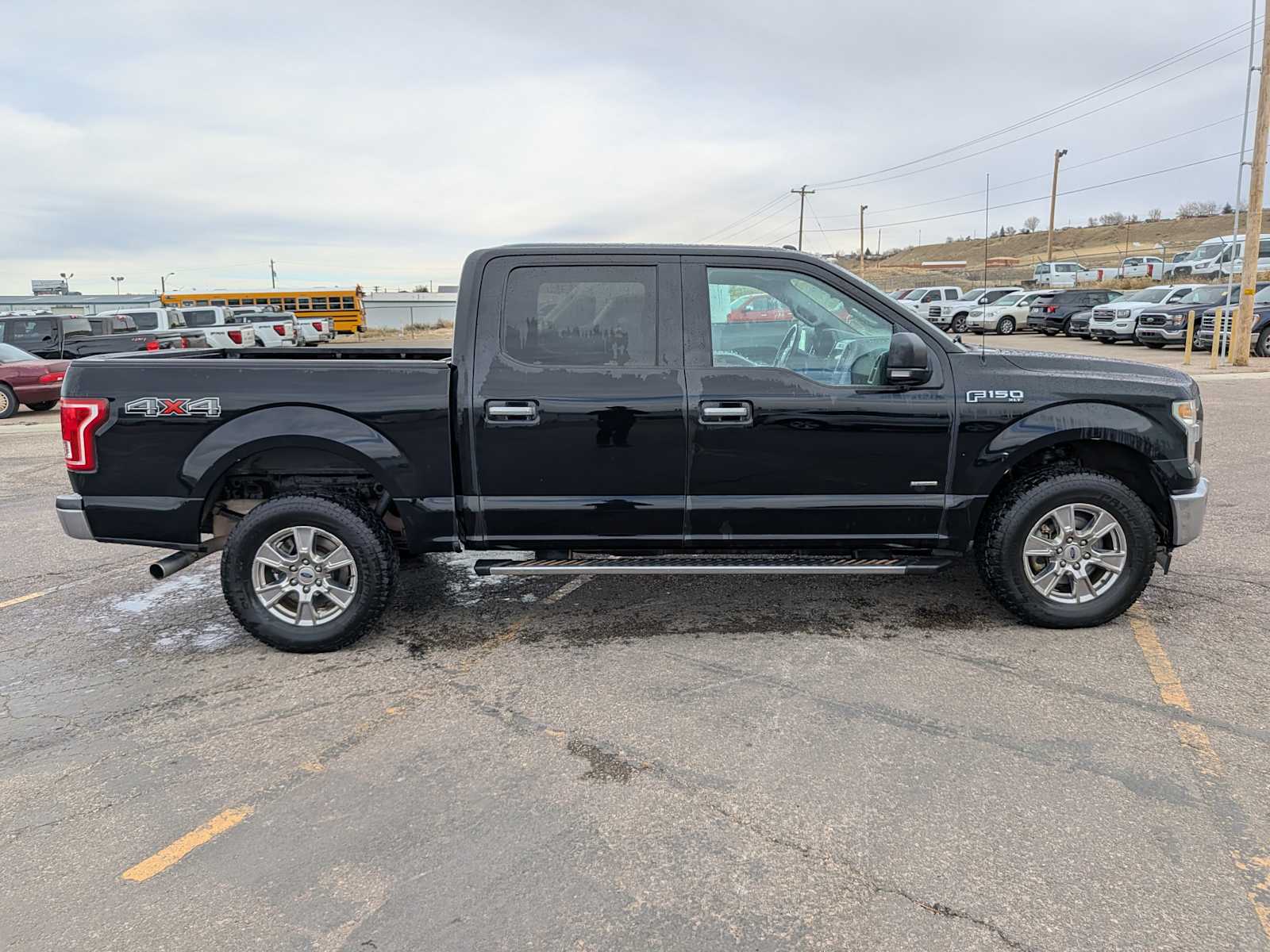 2017 Ford F-150 XLT 4WD SuperCrew 5.5 Box 7