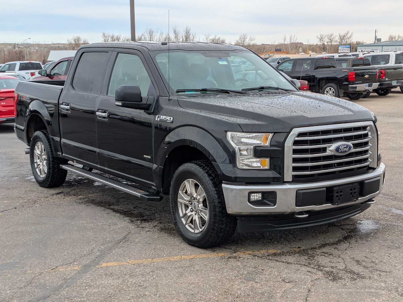 2017 Ford F-150 XLT 4WD SuperCrew 5.5 Box 8