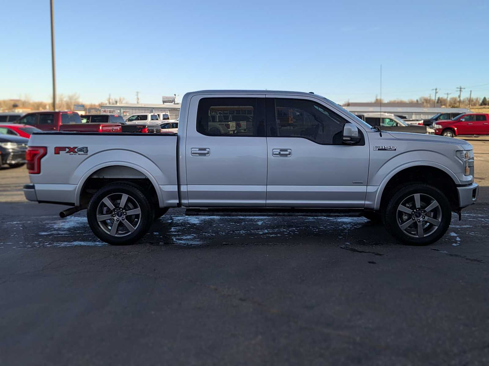 2017 Ford F-150 Lariat 4WD SuperCrew 5.5 Box 7