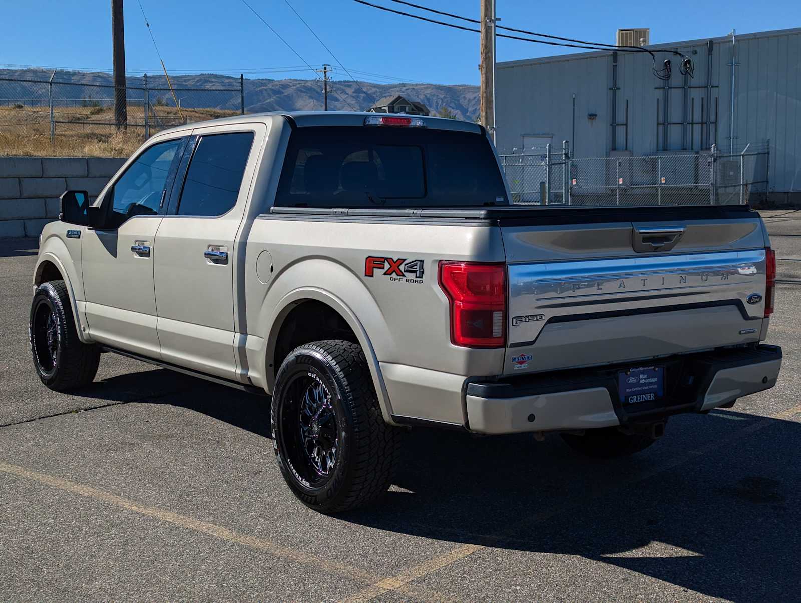 2018 Ford F-150 Platinum 4WD SuperCrew 5.5 Box 4