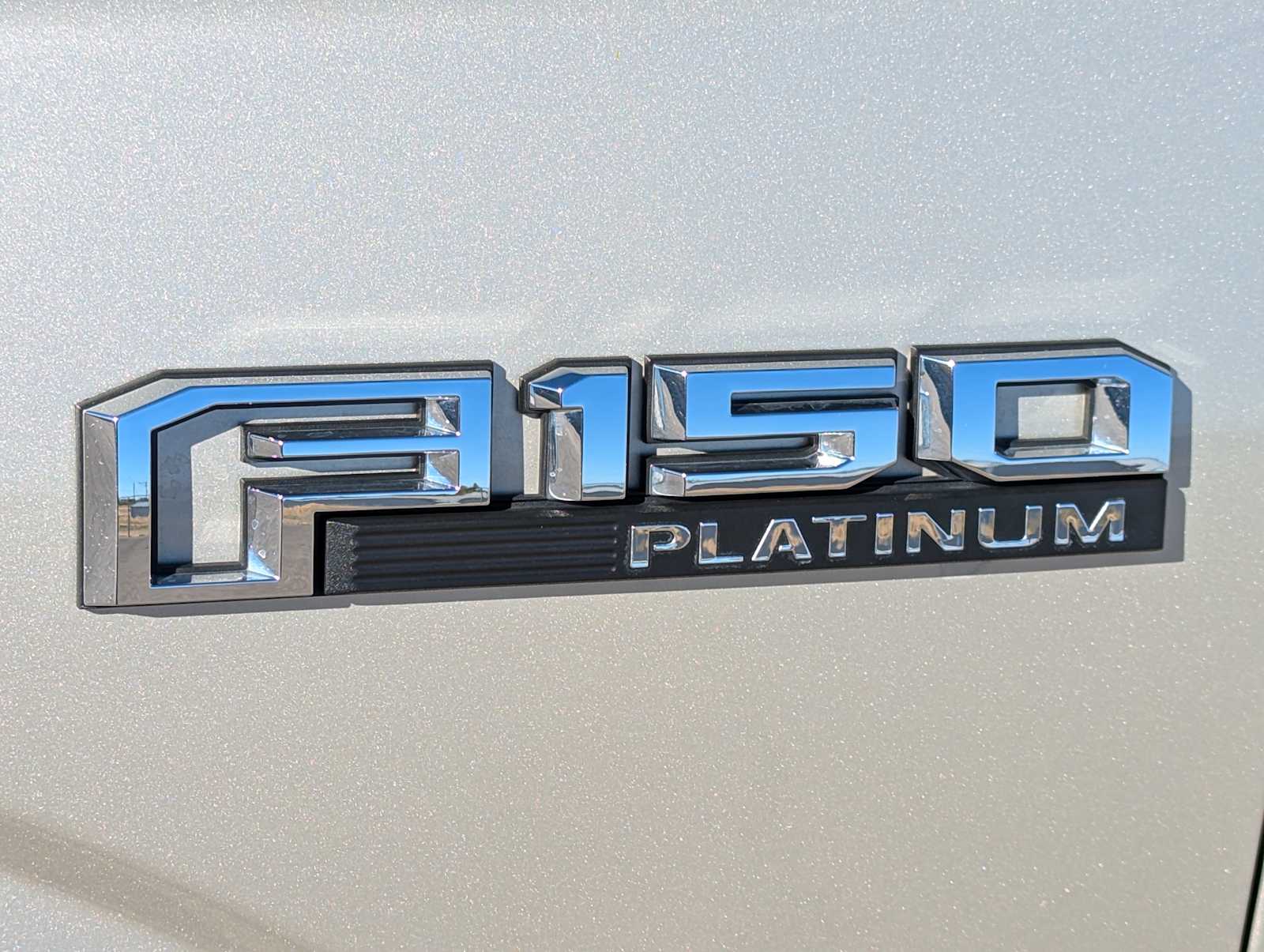 2018 Ford F-150 Platinum 4WD SuperCrew 5.5 Box 11