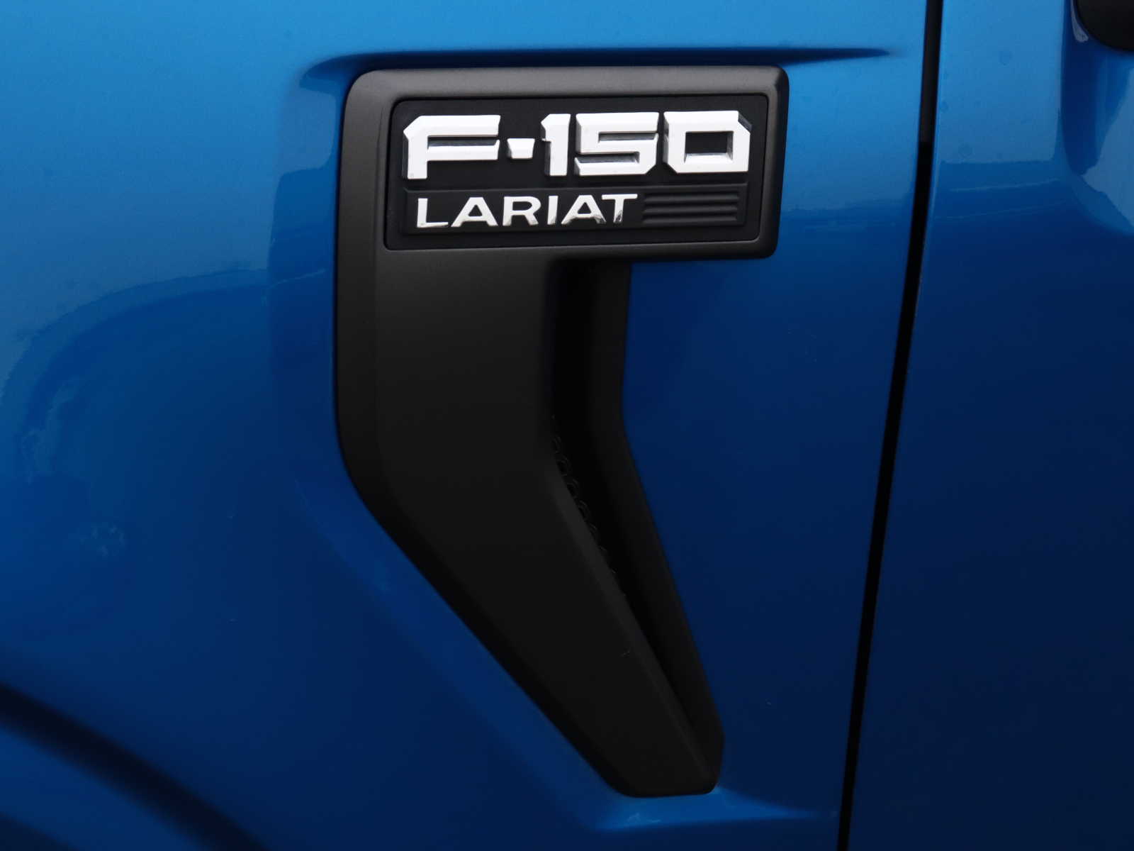2021 Ford F-150 LARIAT 4WD SuperCrew 5.5 Box 11