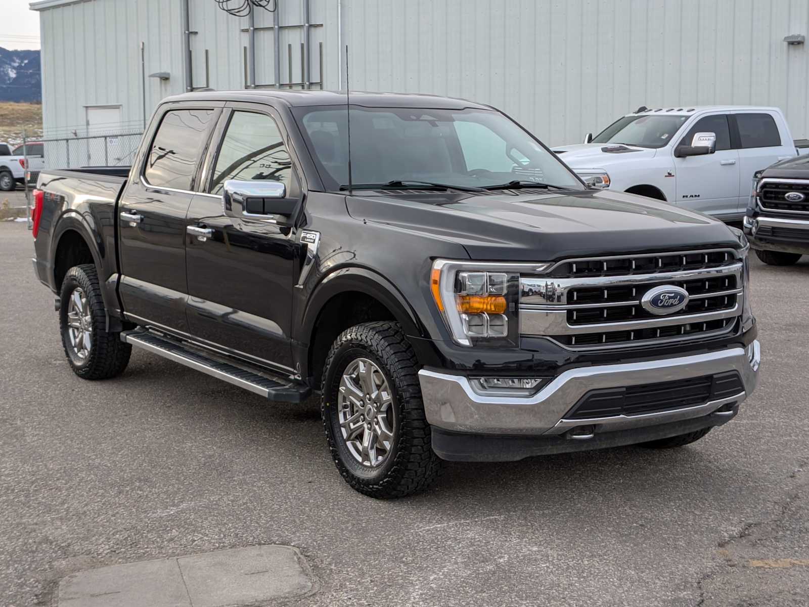 2023 Ford F-150 LARIAT 4WD SuperCrew 5.5 Box 8