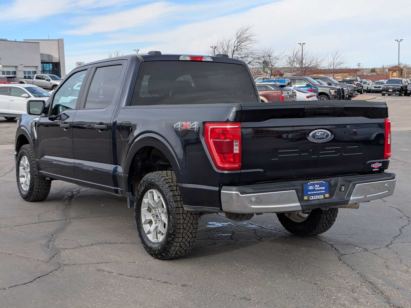 2023 Ford F-150 XLT 4WD SuperCrew 5.5 Box 4