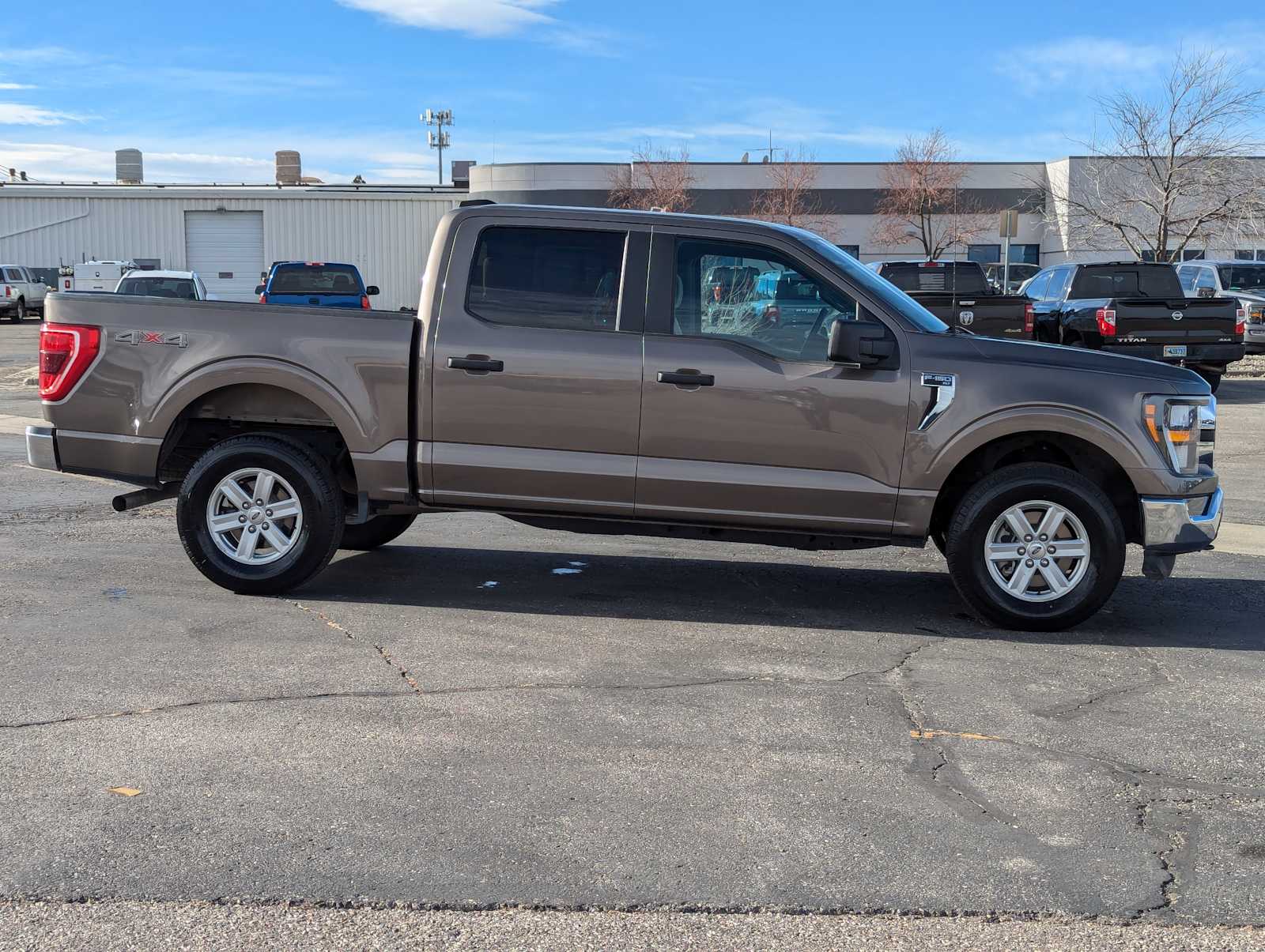 2023 Ford F-150 XLT 4WD SuperCrew 5.5 Box 7