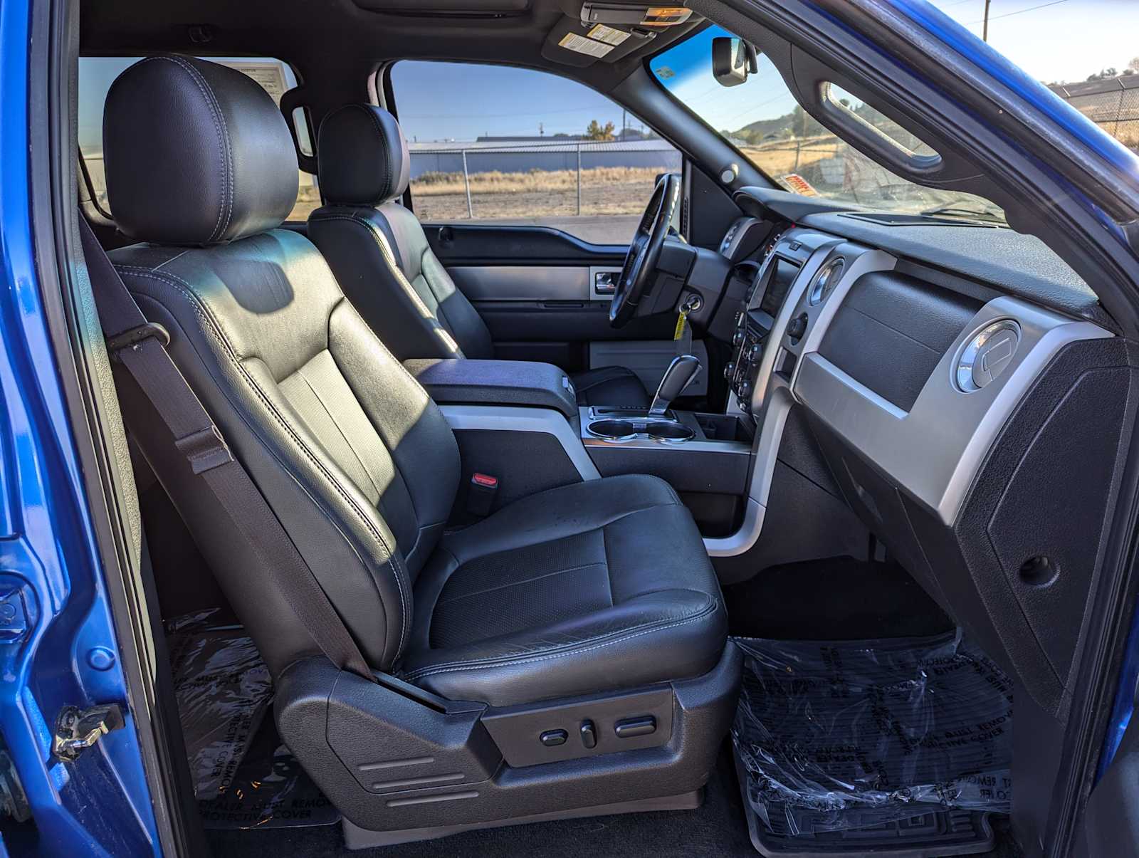 2014 Ford F-150 FX4 4WD SuperCrew 157 17