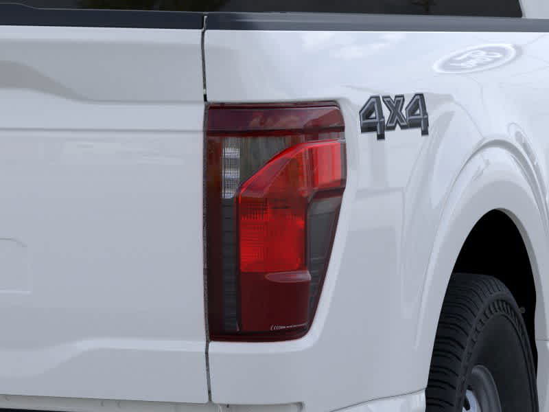 2024 Ford F-150 XL 4WD SuperCrew 6.5 Box 21