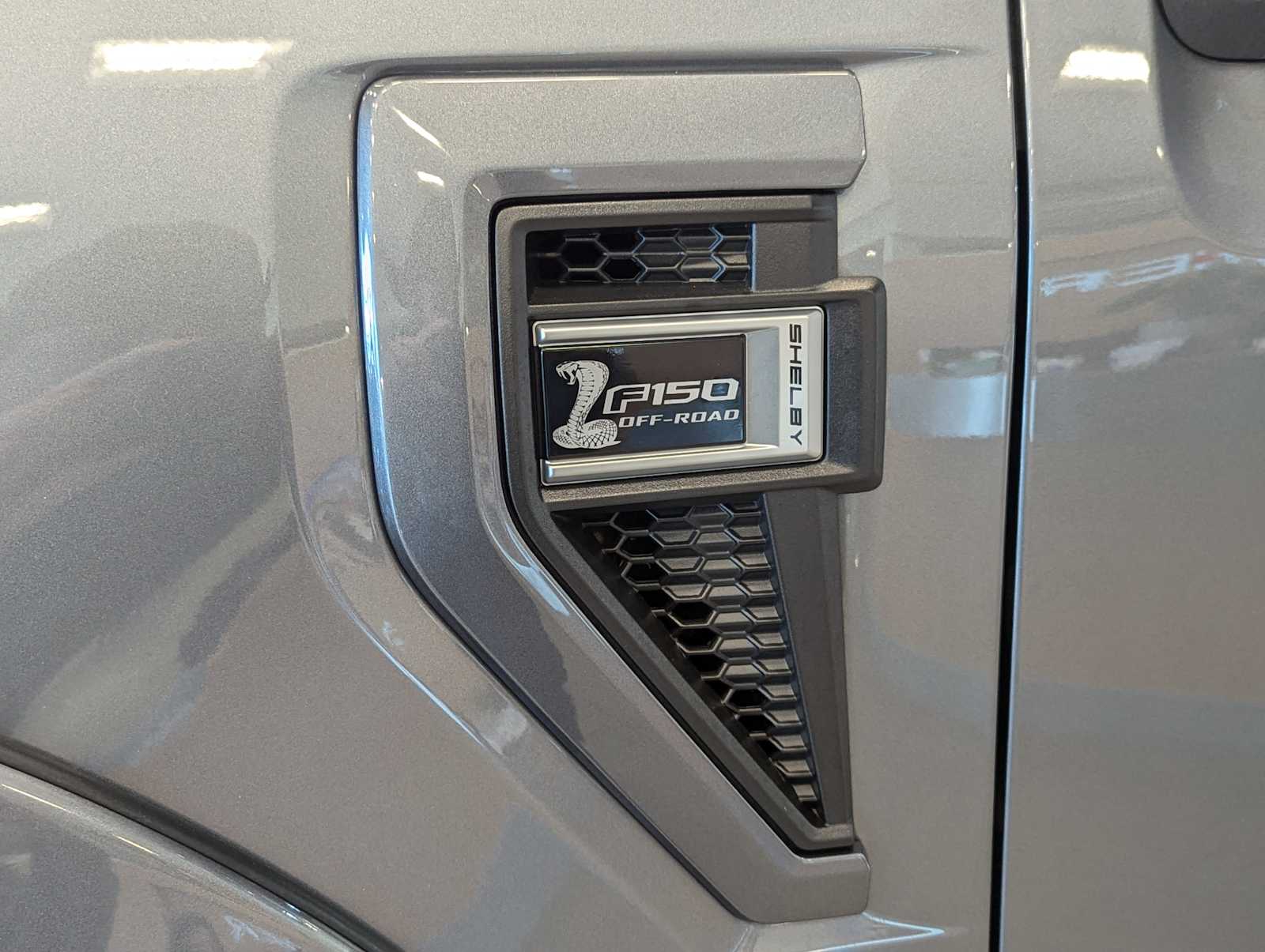 2024 Ford F-150 LARIAT 4WD SuperCrew 5.5 Box 9