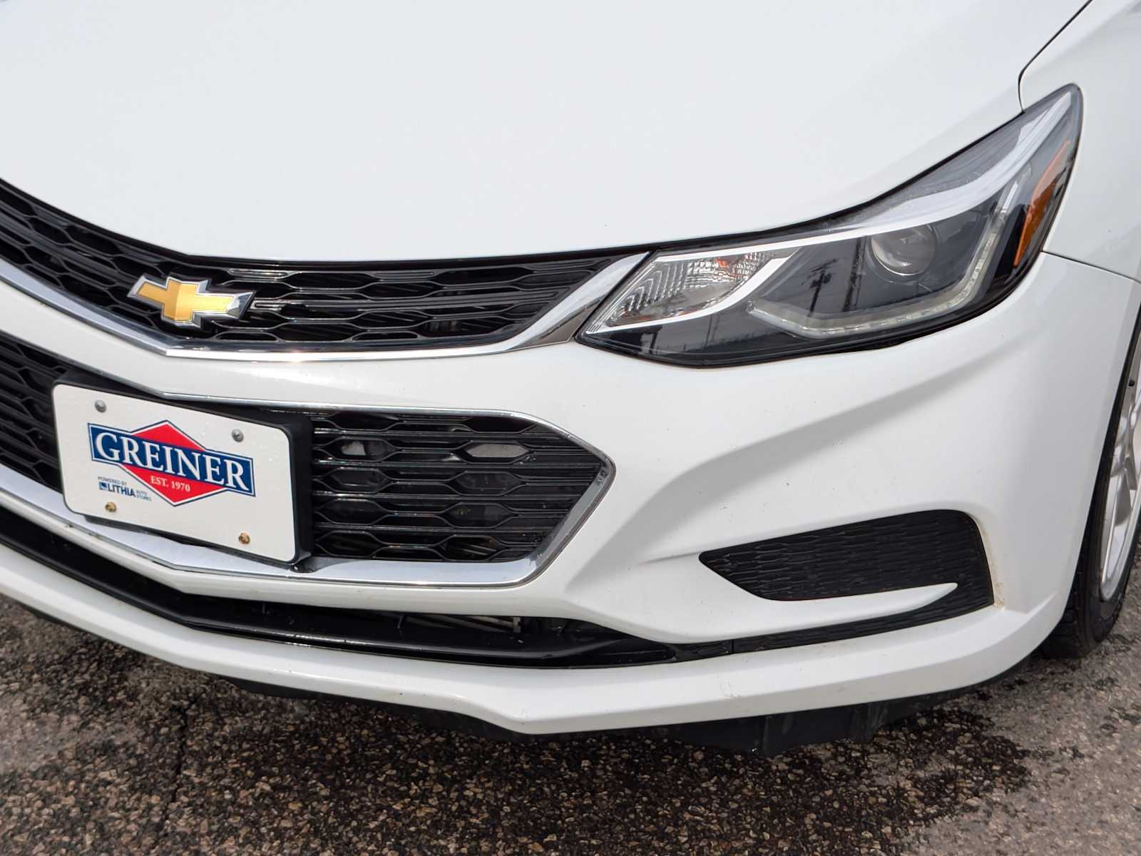 2016 Chevrolet Cruze LT 10