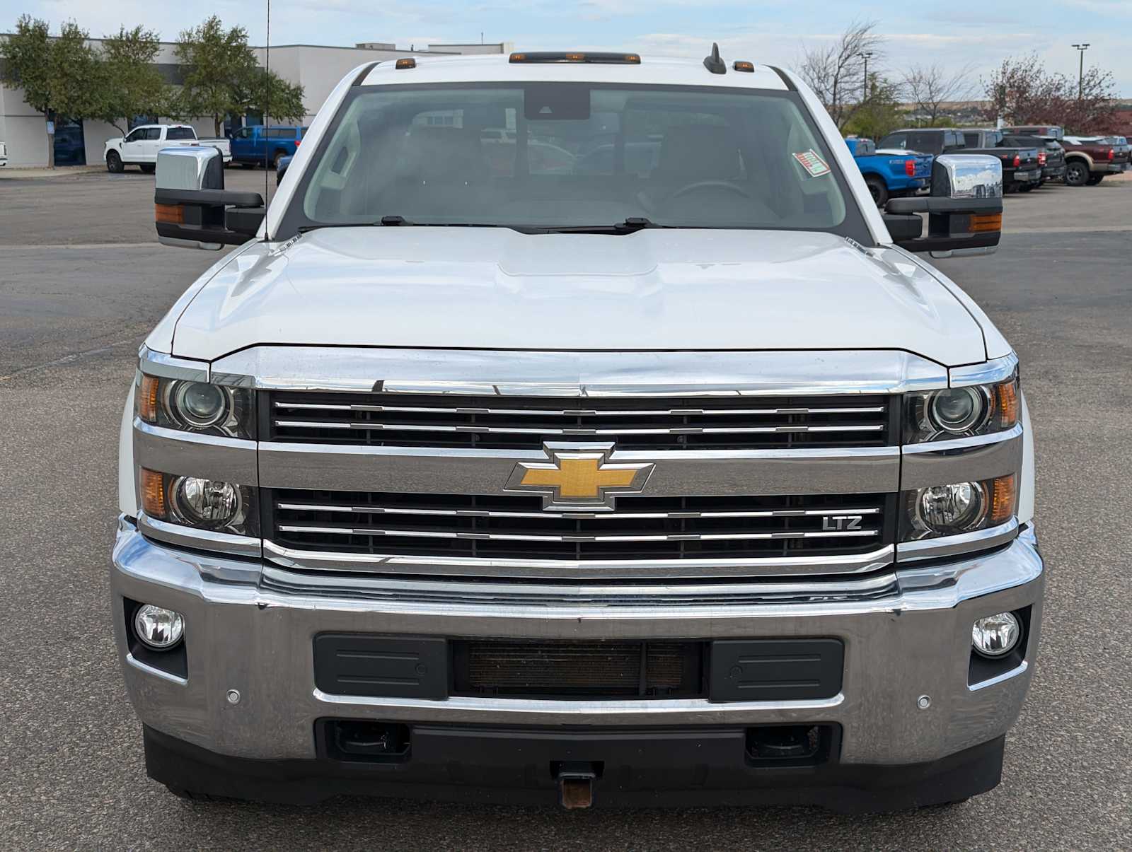 2016 Chevrolet Silverado 3500HD LTZ 2WD Crew Cab 167.7 9