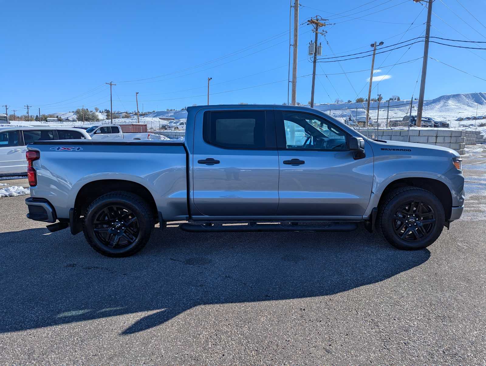 2023 Chevrolet Silverado 1500 Custom 4WD Crew Cab 147 7