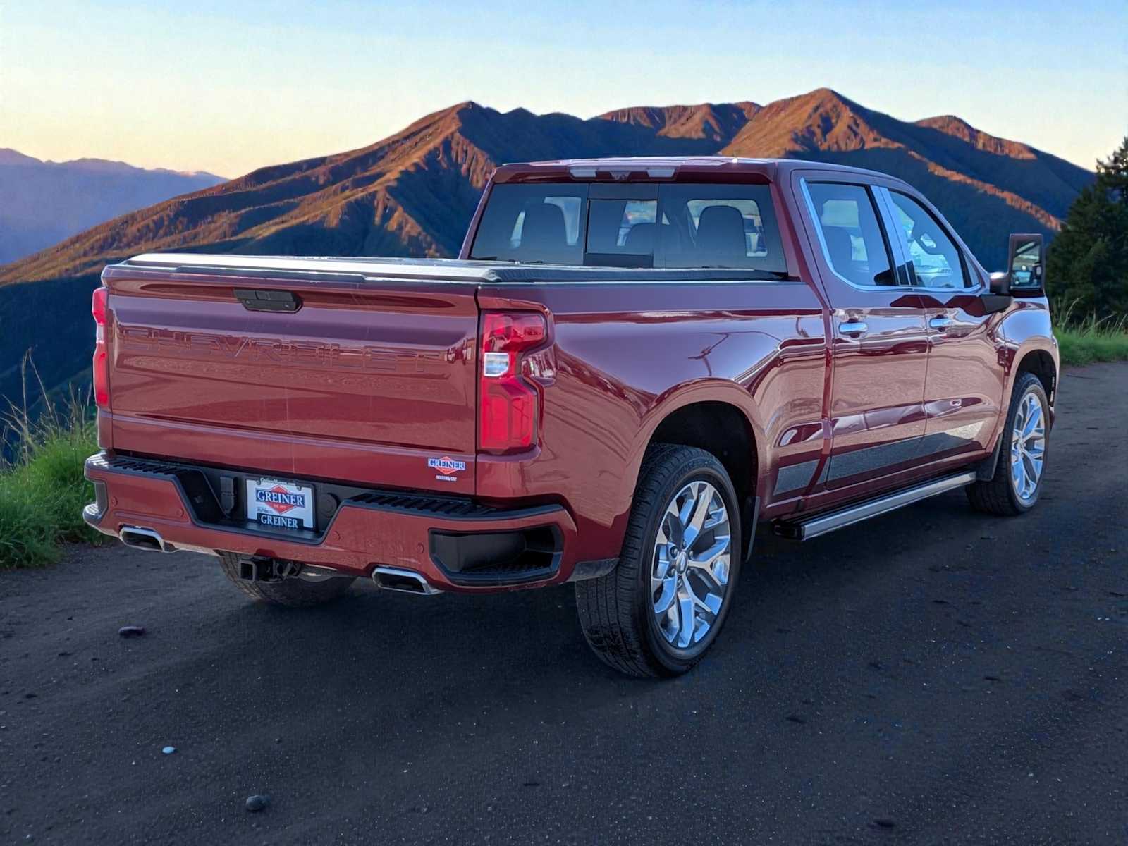 View vehicle photo 6